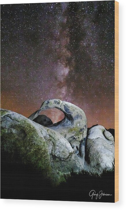 Gary Johnson Wood Print featuring the photograph Mobius Arch by Gary Johnson