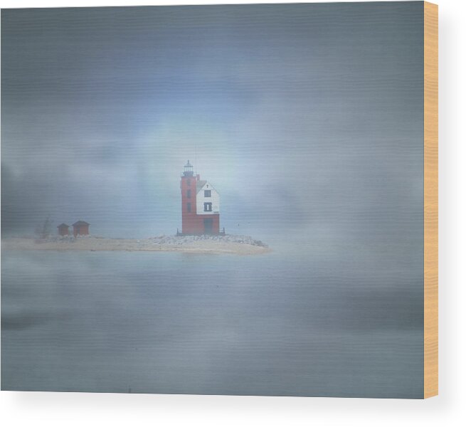 Hovind Wood Print featuring the photograph Round Island Lighthouse #1 by Scott Hovind