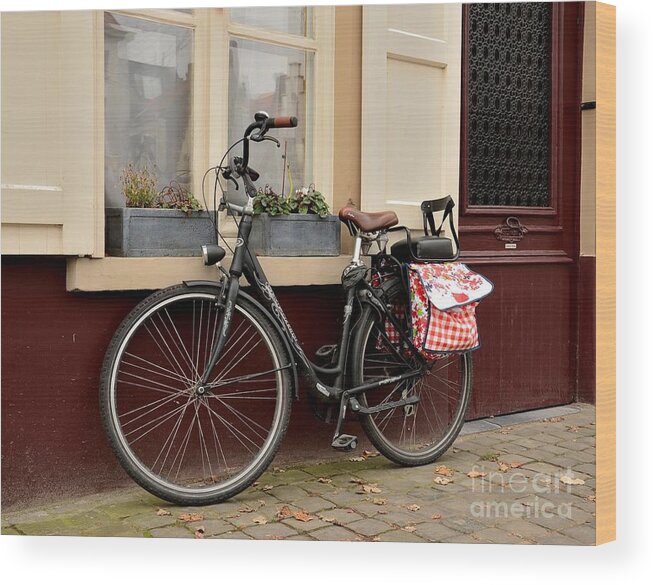Bike Wood Print featuring the photograph Bicycle with baby seat at doorway Bruges Belgium by Imran Ahmed