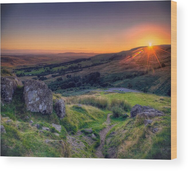 Scotland Wood Print featuring the photograph Campsies Sunset in Scotland by Ray Devlin