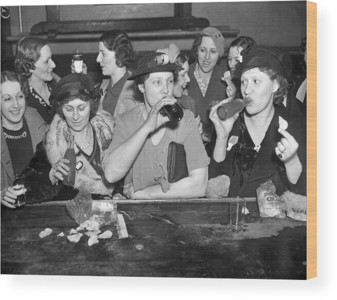1937 Wood Print featuring the photograph C.I.O. Victory Party by Underwood Archives