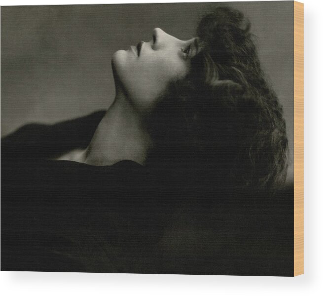 Actress Wood Print featuring the photograph Close Up Of Helen Menken by Edward Steichen