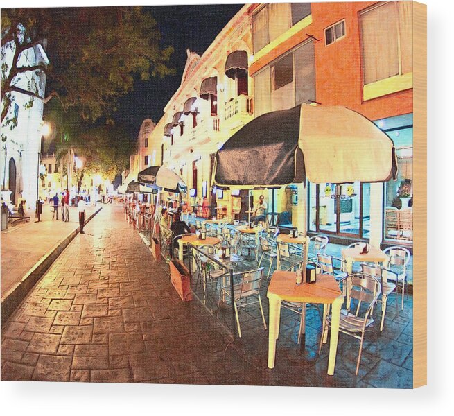 Al Fresco Dining Wood Print featuring the photograph Dining al Fresco in Merida by Mark Tisdale