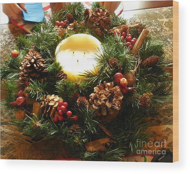 Reef Wood Print featuring the photograph Friendly Holiday Reef by Robin Coaker