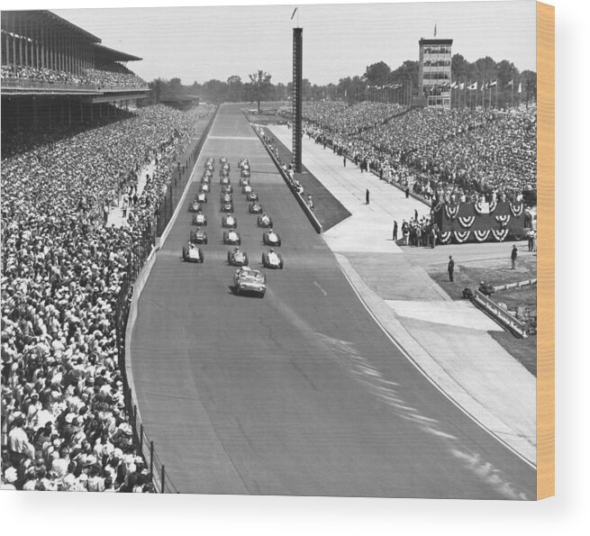 1950's Wood Print featuring the photograph Indy 500 Parade Lap by Underwood Archives