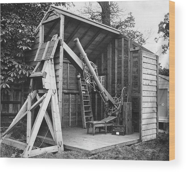 Garden Wood Print featuring the photograph Lee's Telescope For His Egypt Expedition by Royal Astronomical Society/science Photo Library