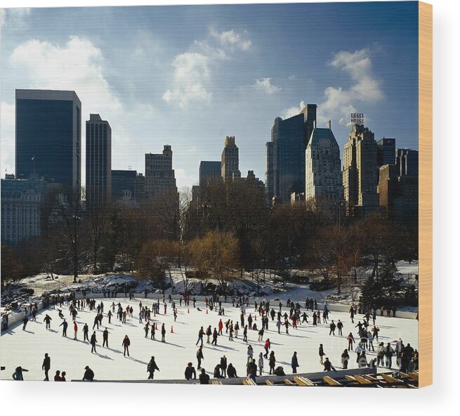 New York Wood Print featuring the photograph Wollman Ice Skating Rink by Rafael Macia