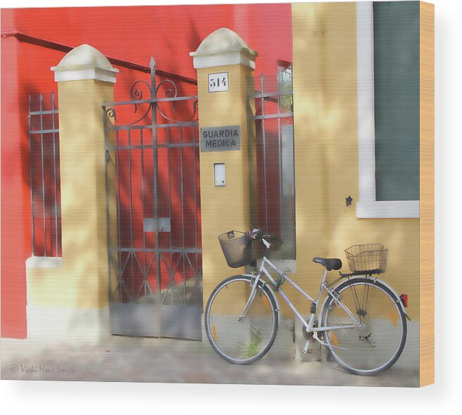 Italy Wood Print featuring the photograph Burano Bicyle Doctor by Vicki Hone Smith