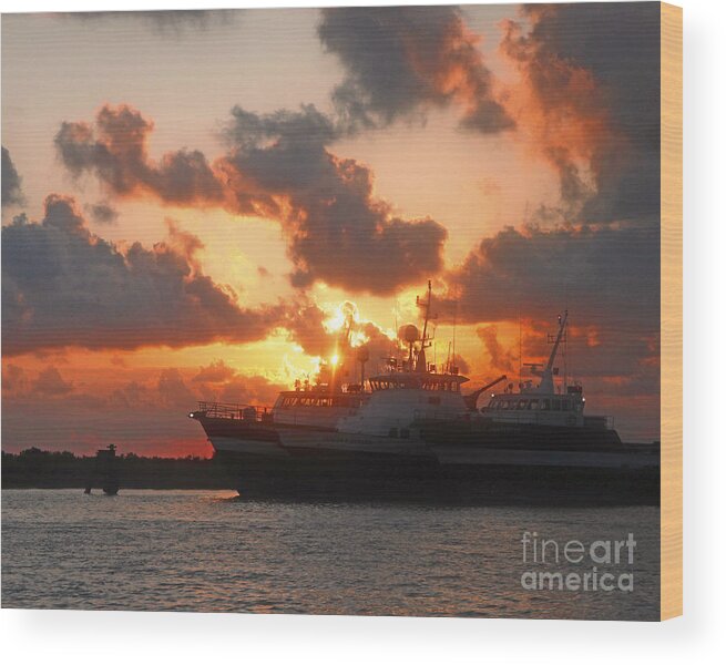 Port Fourchon Print Wood Print featuring the photograph Louisiana Sunset in Port Fourchon by Luana K Perez