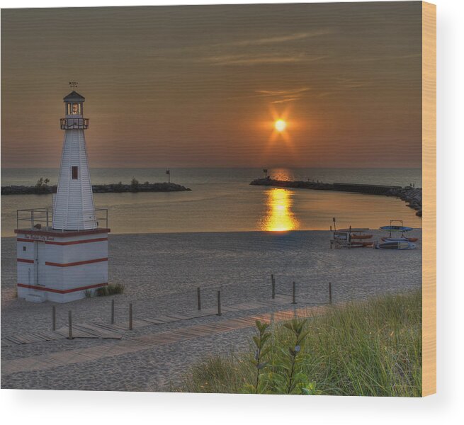 New Buffalo Wood Print featuring the photograph New Buffalo City Beach Sunset by Scott Wood