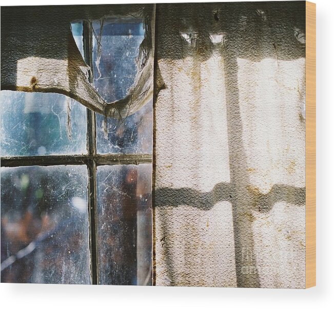 Window Wood Print featuring the photograph Only The Memory by Jim Simak