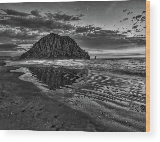 Black And White Wood Print featuring the photograph Crimson Sunset #2 by Beth Sargent