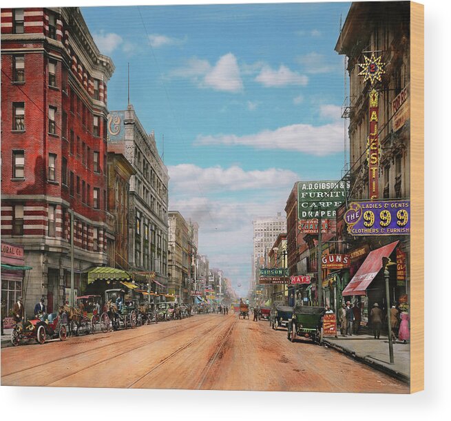 Memphis Wood Print featuring the photograph City - Memphis TN - Main Street Mall 1909 by Mike Savad
