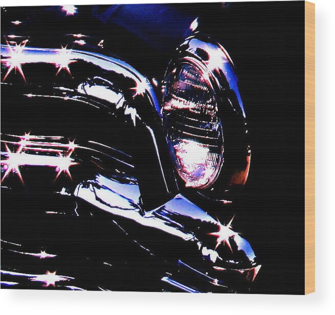 Photograph Of Classic Car Wood Print featuring the photograph Classic Sparkle by Gwyn Newcombe