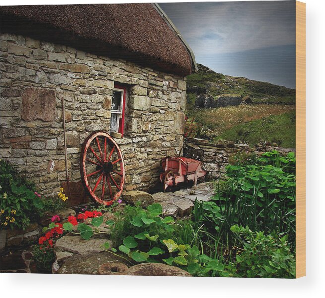 Ireland Wood Print featuring the digital art Cottage On The Moor by Vicki Lea Eggen