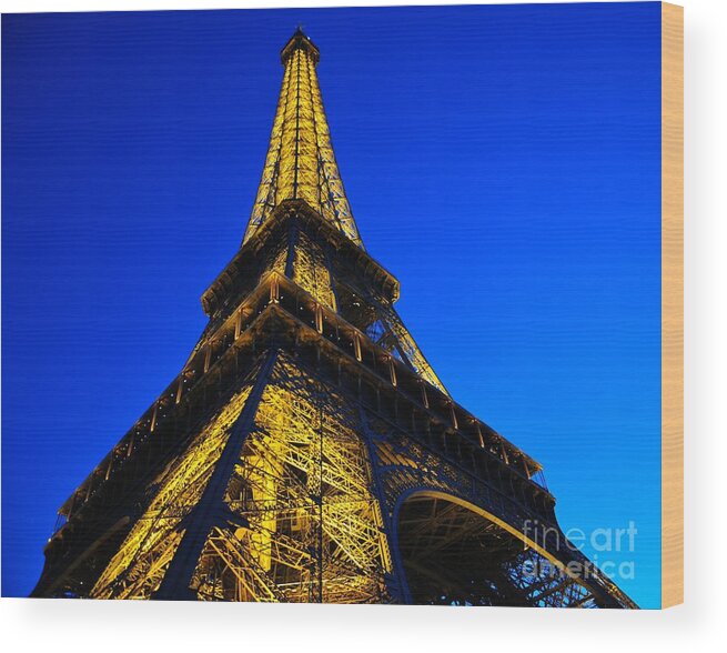 Architecture Wood Print featuring the photograph Eiffel Tower at dusk by Akshay Thaker