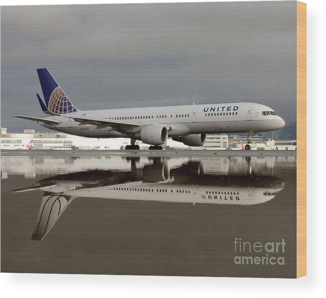 Boeing Wood Print featuring the photograph Heritage by Alex Esguerra