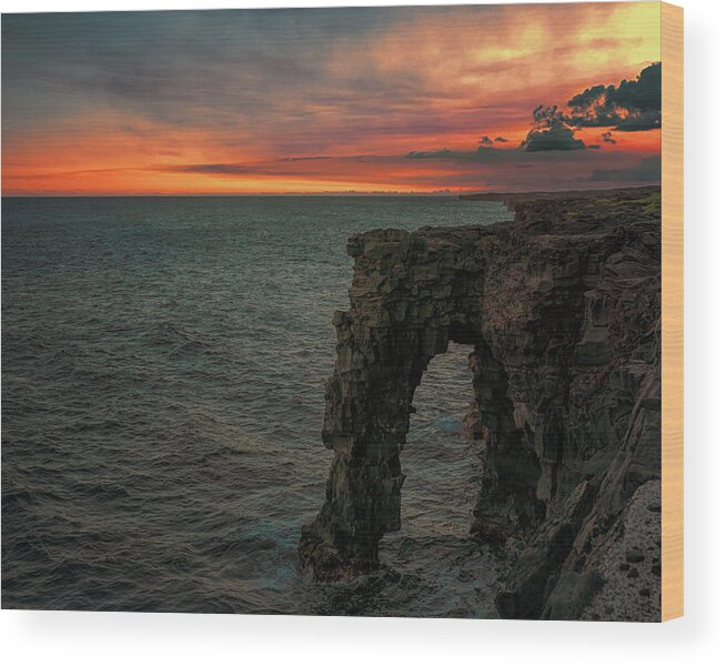 Holei Sea Arch Wood Print featuring the photograph Holei Sea Arch by Susan Rissi Tregoning