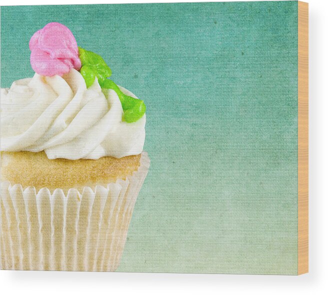 Cupcake Wood Print featuring the photograph My little cupcake by Al Mueller