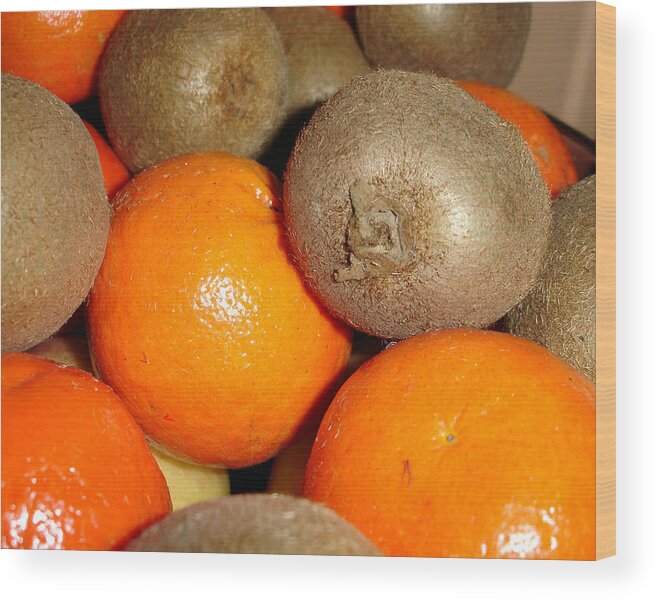 Fruit Wood Print featuring the photograph Oranges and Kiwis by Lynda Lehmann