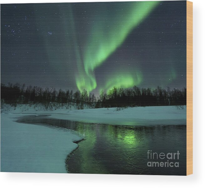 Green Wood Print featuring the photograph Reflected Aurora Over A Frozen Laksa by Arild Heitmann