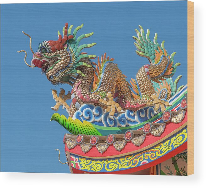 Scenic Wood Print featuring the photograph San Jao Pung Tao Gong Dragon Roof Finial DTHCM1154 by Gerry Gantt