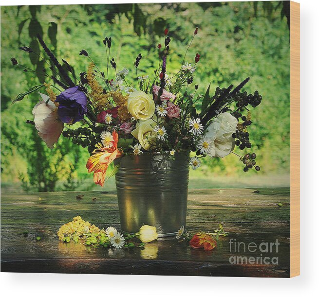 Flowers Wood Print featuring the photograph Thanks by Binka Kirova