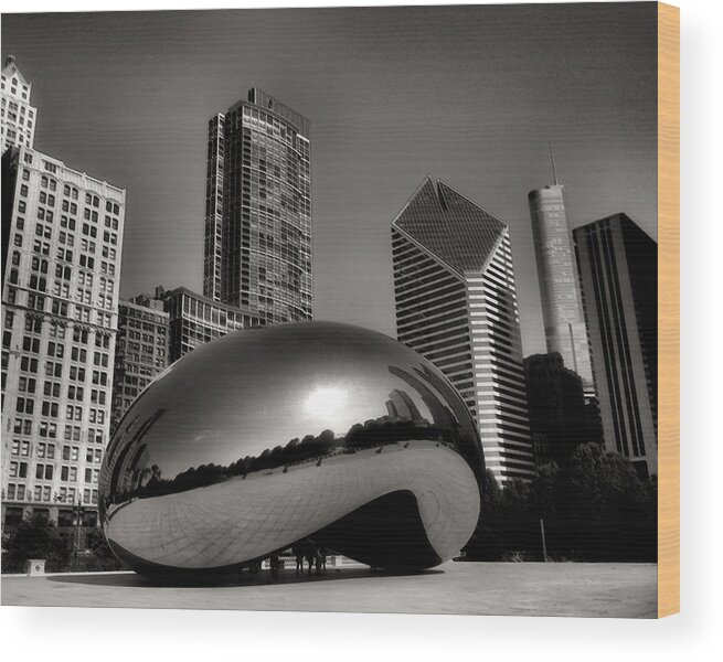 Chicago Architecture Wood Print featuring the photograph The Bean - 4 by Ely Arsha