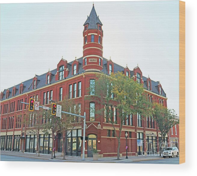 Chillicothe Ohio Wood Print featuring the photograph The Carlisle Building in Chillicothe 5708 by Jack Schultz