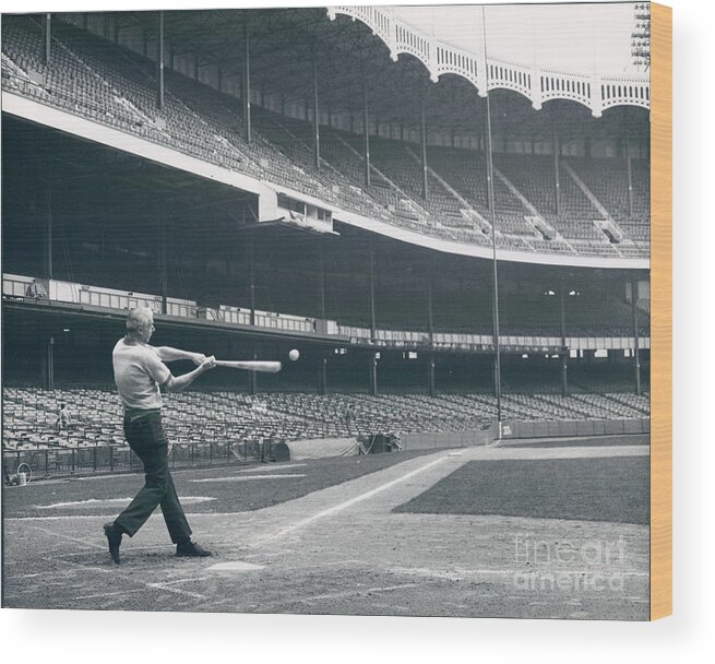 People Wood Print featuring the photograph Joe Dimaggio #1 by Sports Studio Photos