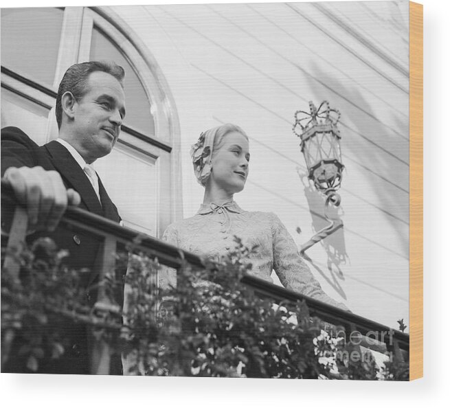 Mid Adult Women Wood Print featuring the photograph Prince Rainier And Grace Kelly #1 by Bettmann
