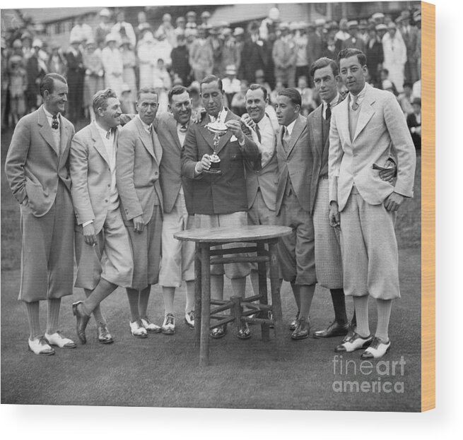 People Wood Print featuring the photograph American Pro Golfers Winning Ryder Cup by Bettmann