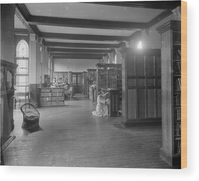 Education Wood Print featuring the photograph Girton Library by Reinhold Thiele