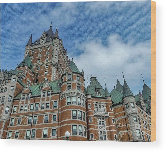 Le Chateau Frontenac Wood Print featuring the photograph Le Chateau Frontenac by Amy Dundon