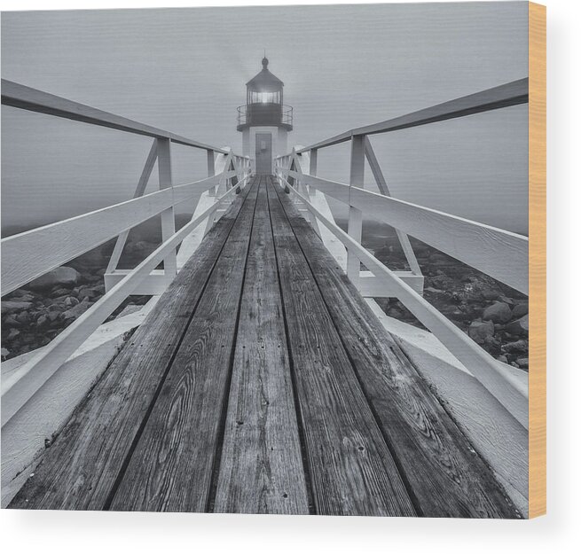 Marshall Point Light Wood Print featuring the photograph Marshall Point Lighthouse by Rob Davies