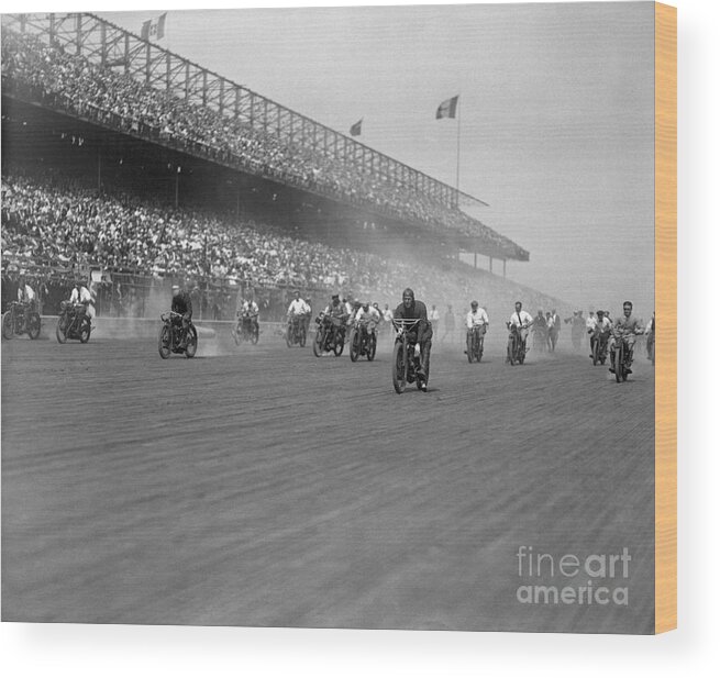 Crowd Of People Wood Print featuring the photograph Motorcycle Racing by Bettmann