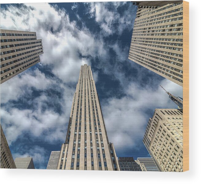  Wood Print featuring the photograph Rockefeller Center by Patrick Boening