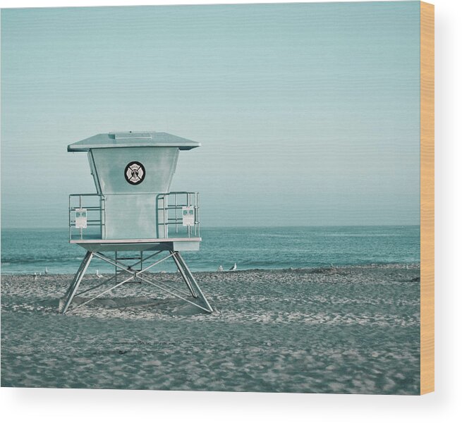 Santa Cruz Wood Print featuring the photograph Santa Cruz California Lifeguard Tower by Melanie Alexandra Price