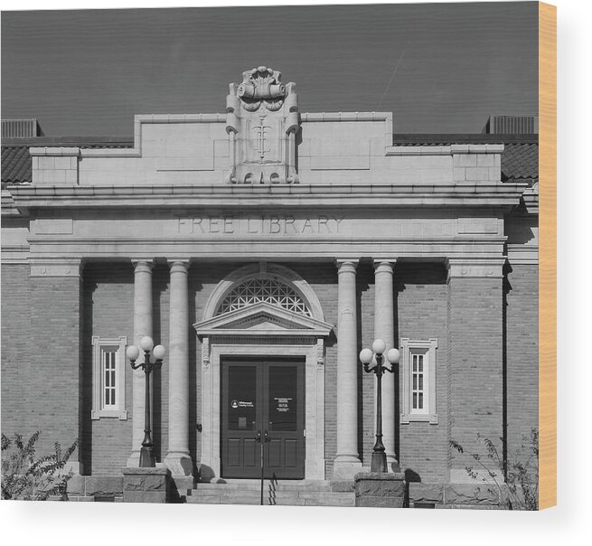 Library Wood Print featuring the photograph Tampa Free Library by Robert Wilder Jr