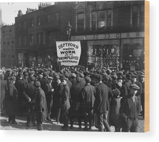 Marching Wood Print featuring the photograph Unemployment Rally by Central Press