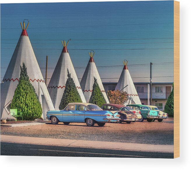 Holbrook Wood Print featuring the photograph Wigwam Motel Park by Micah Offman