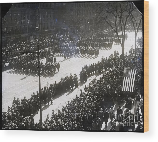 Marching Wood Print featuring the photograph Wwi Infantry Marching by Bettmann