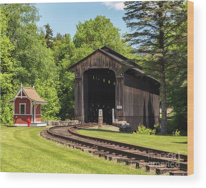 Wall Decor Wood Print featuring the photograph Clark's Covered Bridge by Phil Spitze