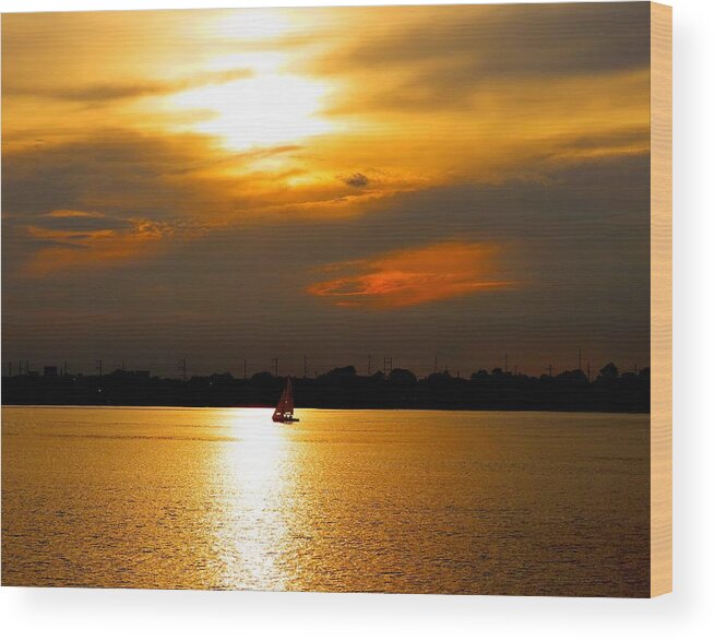 Sailboat Wood Print featuring the photograph Sailing Into the Sunset by Linda Stern