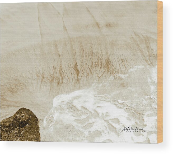 Sand Wood Print featuring the photograph Sand and sea. by Silvia Marcoschamer