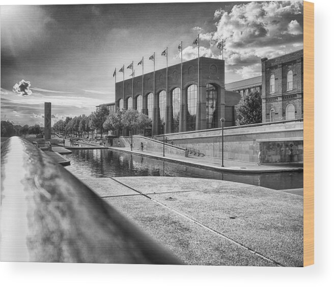 Indianapolis Wood Print featuring the photograph Canal Walk #1 by Howard Salmon