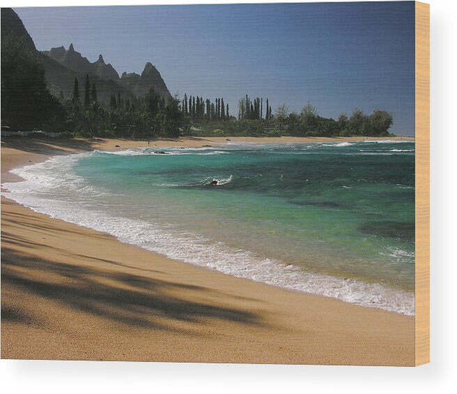 Kauai Wood Print featuring the photograph Kauai Beach #3 by Robert Lozen