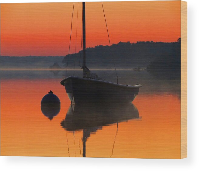 Sunrise Wood Print featuring the photograph Dawn's Light by Dianne Cowen Cape Cod Photography