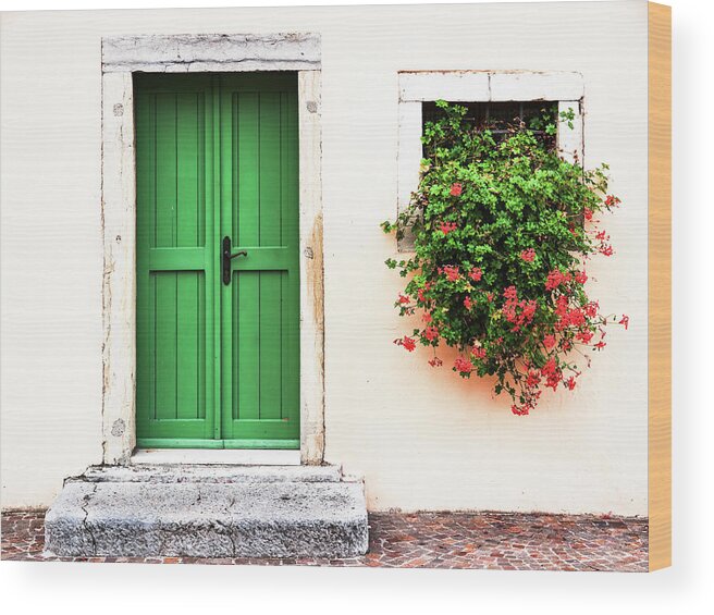 Architectural Feature Wood Print featuring the photograph Green by Foottoo