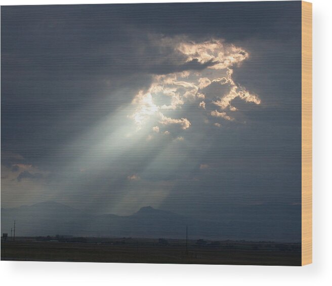 Rays Wood Print featuring the photograph Heavenly Rays by Shane Bechler